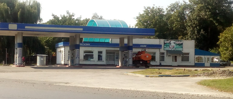 Фасад Кафе Заправка / 