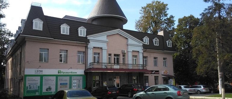 Фасад ПриватБанк / 